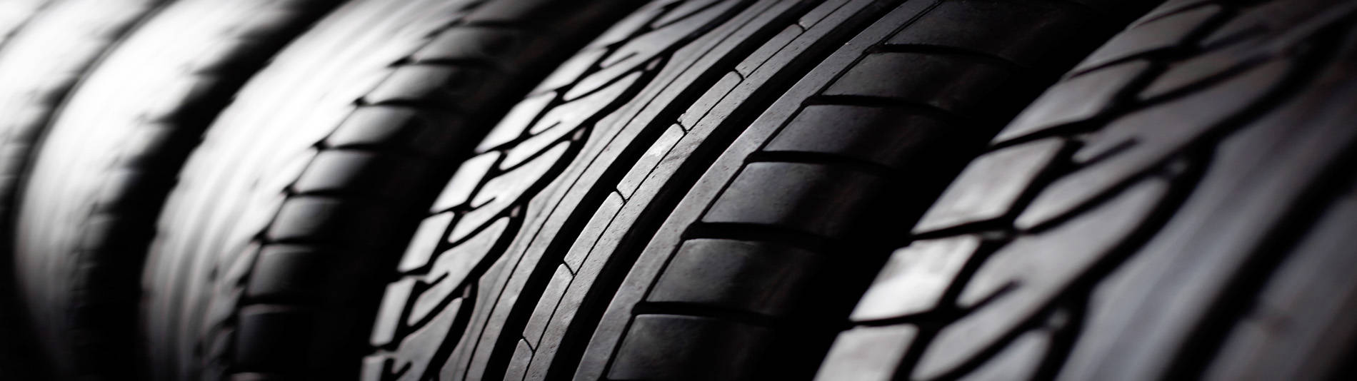 Pour des pneus d'été et des pneus d'hiver, faites confiance au Garage de mécanique Denis Allard à Cowansville. Nous disposons de toutes les marques de pneus pour tous les véhicules et véhicules électriques.